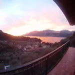 Red House Conditioned Whit Pool Enchanting View *