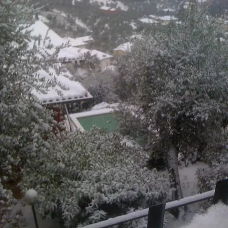 Appartamento Red House Conditioned Whit Pool Enchanting View