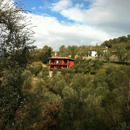 Appartamento Red House Conditioned Whit Pool Enchanting View Malcesine
