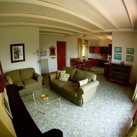 Appartamento Red House Conditioned Whit Pool Enchanting View