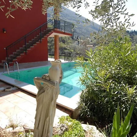 Appartamento Red House Conditioned Whit Pool Enchanting View